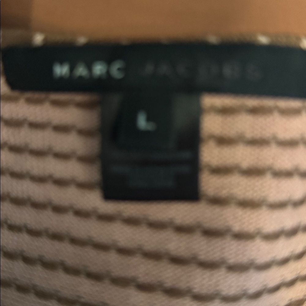 Vintage Marc Jacob's Pink Button-Up Cardigan - Picture 5 of 7